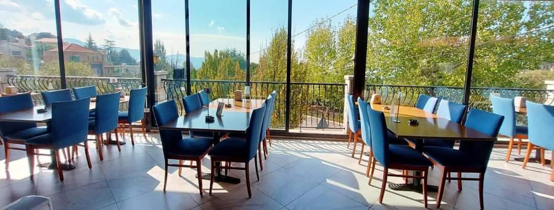 Rami Hotel Fālūghā Bagian luar foto