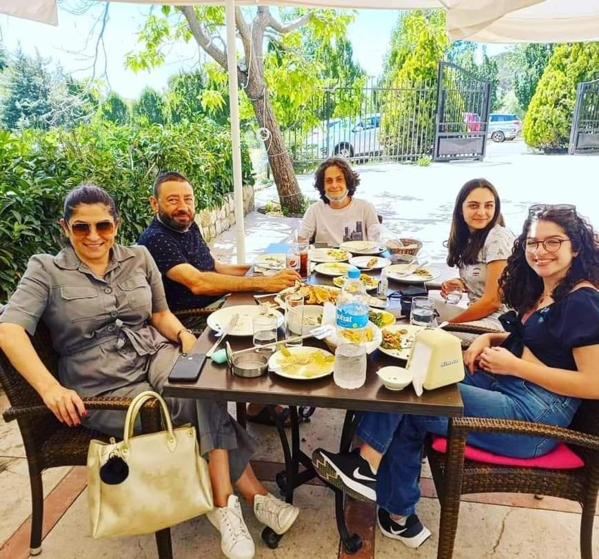 Rami Hotel Fālūghā Bagian luar foto