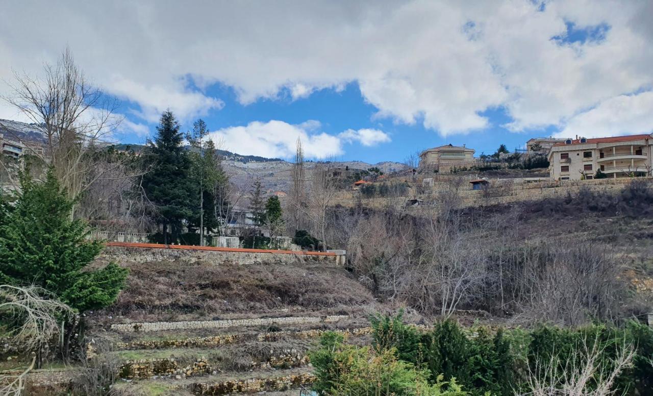 Rami Hotel Fālūghā Bagian luar foto