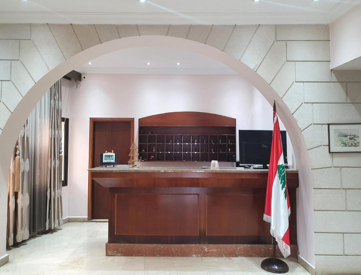 Rami Hotel Fālūghā Bagian luar foto