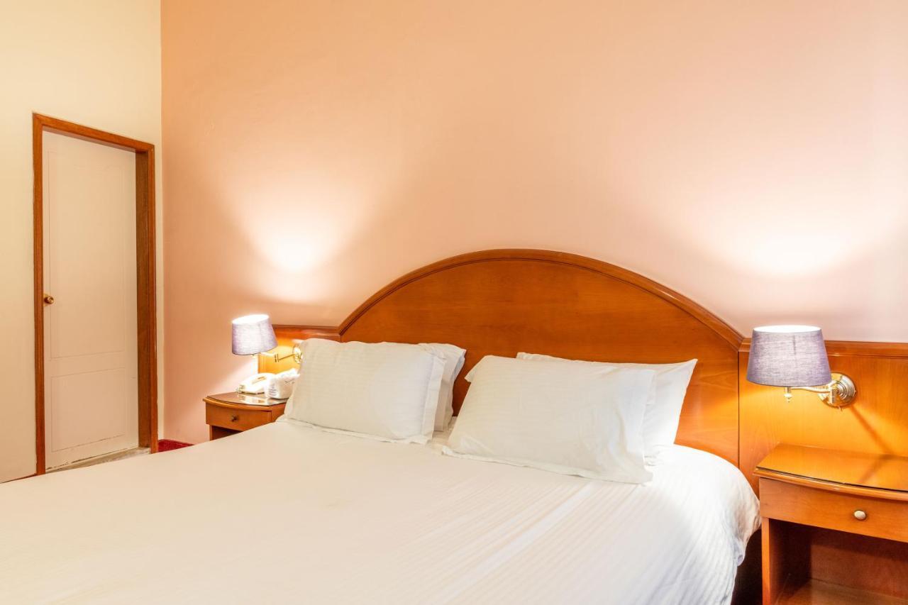 Rami Hotel Fālūghā Bagian luar foto