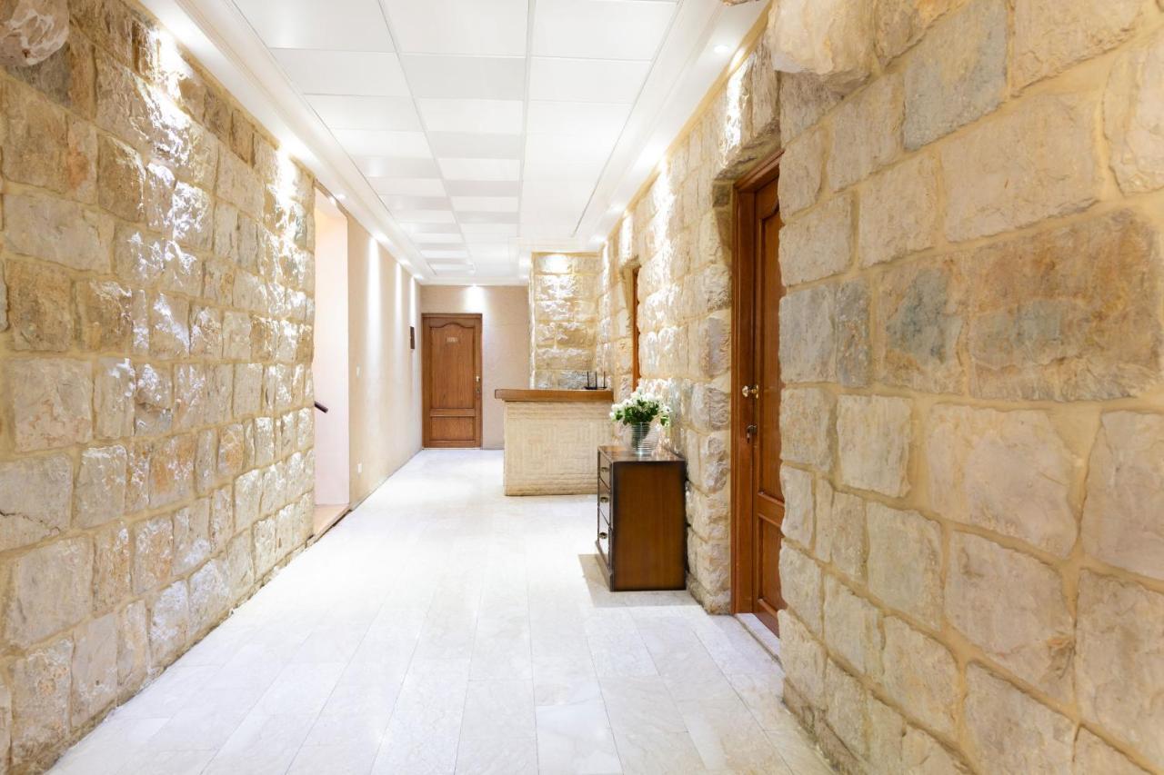 Rami Hotel Fālūghā Bagian luar foto