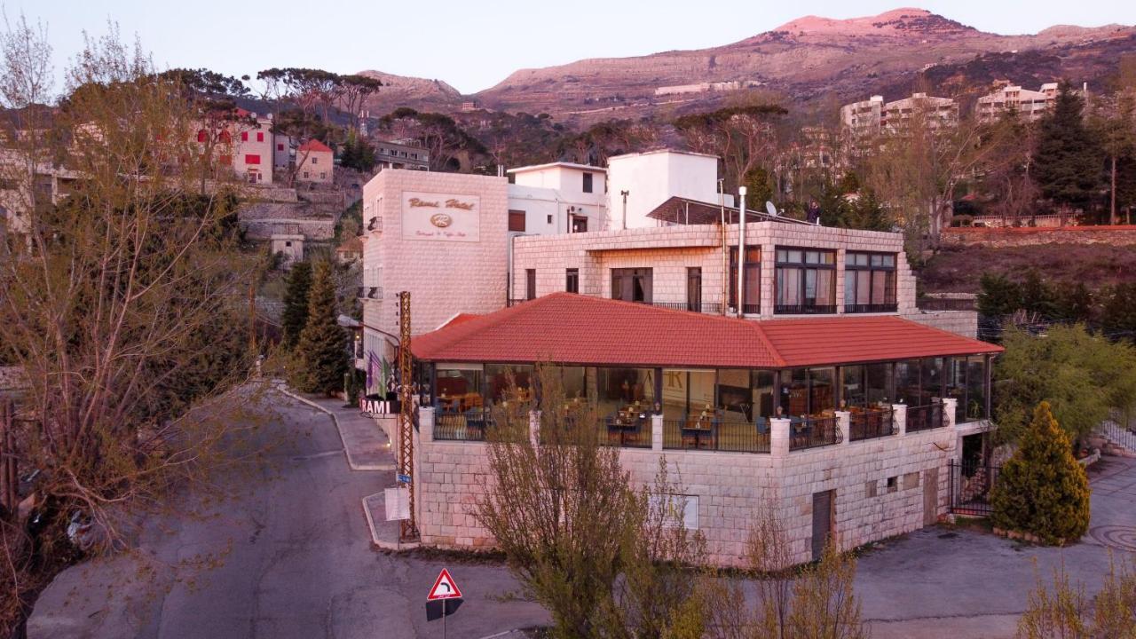 Rami Hotel Fālūghā Bagian luar foto