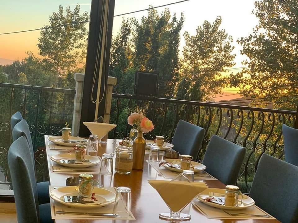 Rami Hotel Fālūghā Bagian luar foto
