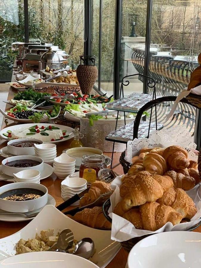 Rami Hotel Fālūghā Bagian luar foto